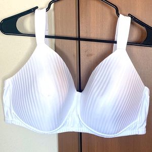 White t shirt bra